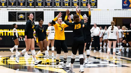 Volleyball Hosts Home-Opening Mizzou Invitational this Weekend Image