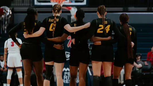 Women's Basketball Huddle