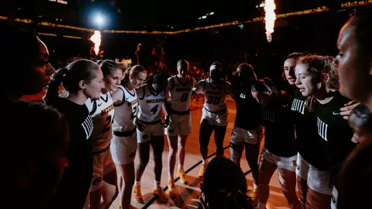 Women's Basketball Huddle