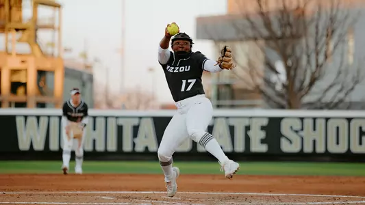 Cierra Harrison BANNER_20250228_SB_wichitatournament_ZYI-61.jpg