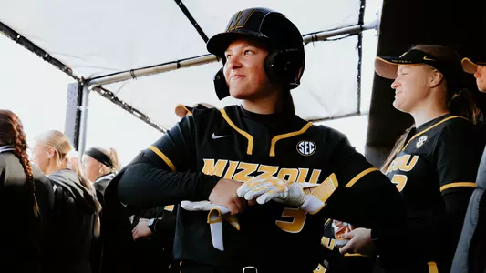 Taylor Ebbs BANNER_2025_WSU_20250301_SB_atwichitatournament_ZYI-89.jpg