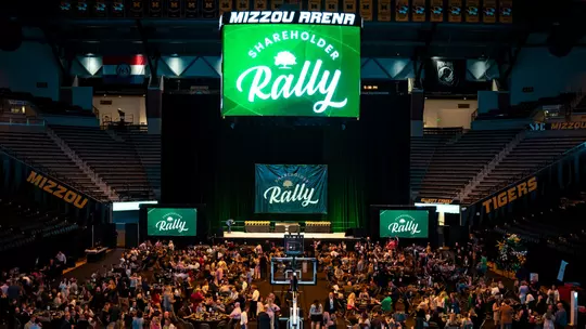 Flat Branch Home Loans Shareholder Rally Mizzou Arena