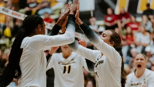 Zoey and Caylen Celebrate Against Stanford