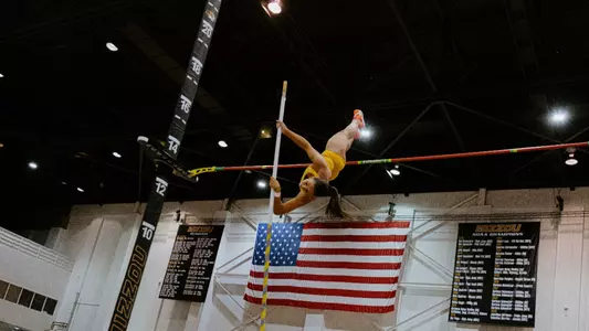 Anna Vedral Pole Vault