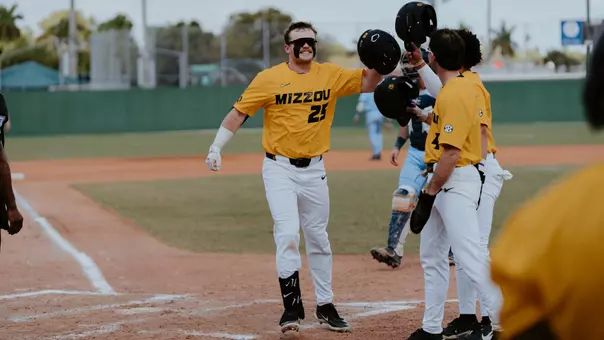 Jase Woita HR vs. Mount St. Mary's, Feb. 15, 2026