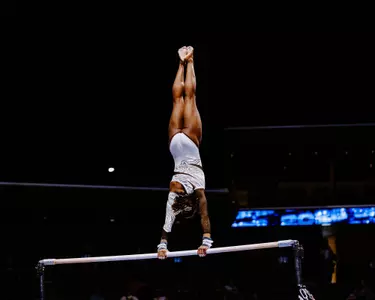 Hannah Horton competes on uneven bars at the 2026 SEC Championship on March 21, 2026.