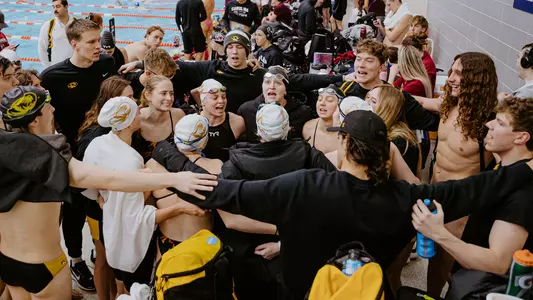 Swim and Dive Huddle SECs