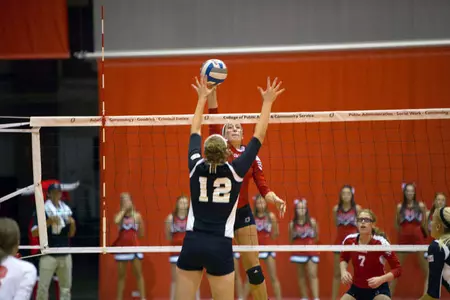 Western Illinois Bests Mavericks, 3-0 - Omaha Athletics