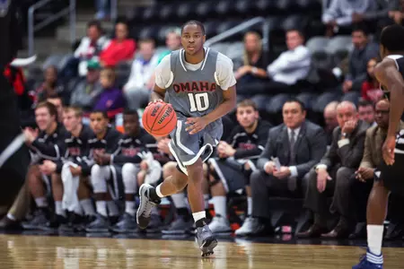 Mavericks Cruise Past UMKC, 101-71 - Omaha Athletics