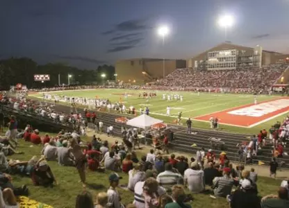 Maverick Football Signs Local Standout
