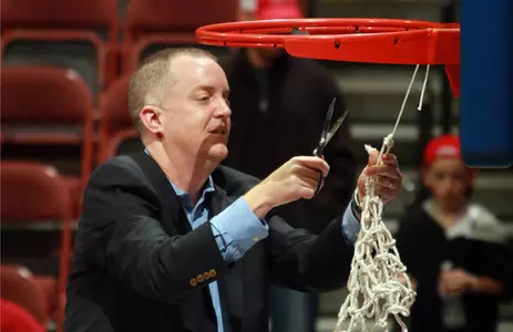 Hansen Unveils 2011-12 Men's Basketball Schedule - Omaha Athletics