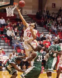 MIAA Play Resumes for Maverick Men - Omaha Athletics