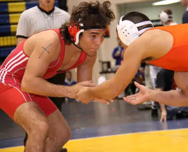 Wrestling Battles a Pair of Top-Five Opponents