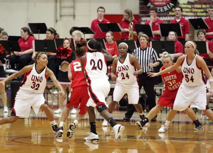 Mavs Visit Vikings in First-Round Matchup - Omaha Athletics
