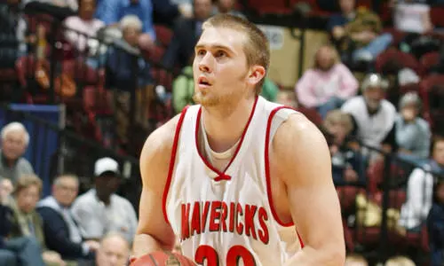 Mavs Fight Back But Fall in NCAA Opener - Omaha Athletics