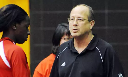 UNO Signs Local Distance Standout for 2009-2010 - Omaha Athletics