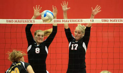 Mavericks Sweep Fort Hays State 3-0 - Omaha Athletics