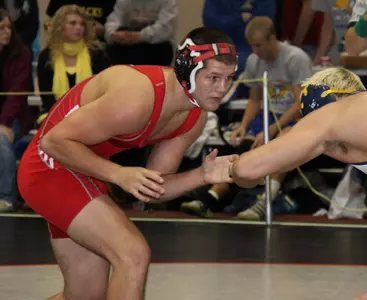 Mavs Top Mules, 39-6, Finish Dual Season 13-0