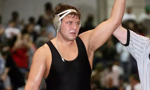Former UNO Wrestler Takes Shot at U.S. World Team