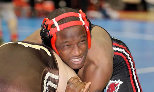 Mavs Open NWCA Duals with 33-13 Win Over Minnesota