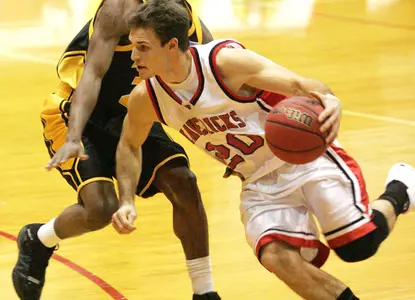 Mavs Light it Up, Blow Out Chadron State, 93-67 - Omaha Athletics