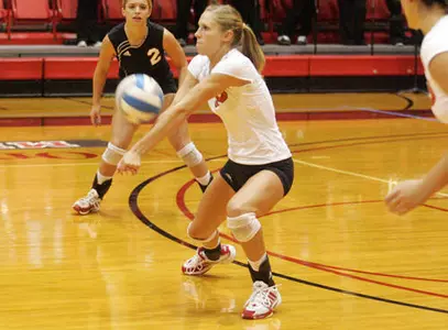Kampschnieder Leads UNO to Road Win Over Lions - Omaha Athletics