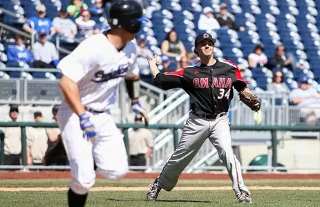 Messinger, Pitching Carry Mavs to League Doublehea - Omaha Athletics