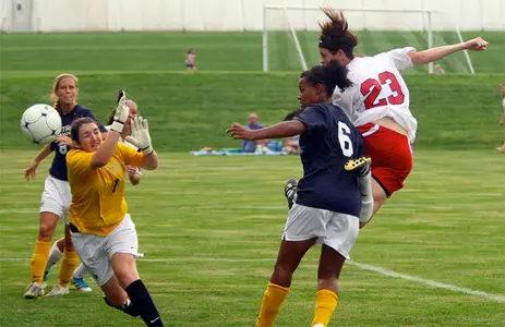 Pickinpaugh Leads Mavs to 2-0 Win Over Central Okl - Omaha Athletics