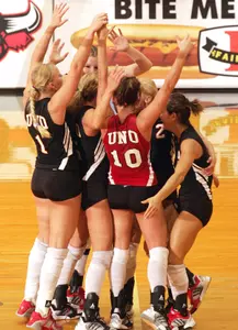 UNO Sweeps North Dakota To Improve To 14-5 - Omaha Athletics