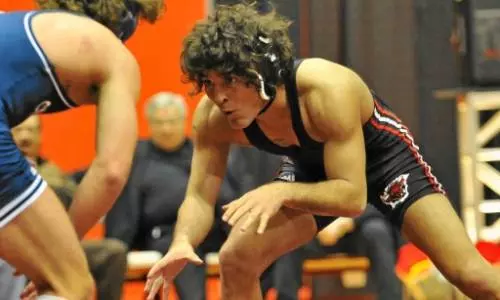 No. 1 Mavericks Handle Dual at Mankato, 22-12