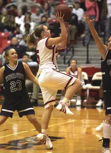 Mavs Open 3-Game Week With William Penn - Omaha Athletics