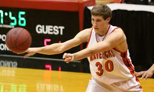 Mavericks Capture First MIAA Win in Overtime, 85-8 - Omaha Athletics