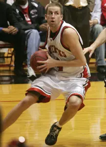 Mavs' 2nd Half Downs Coyotes, 87-80 - Omaha Athletics