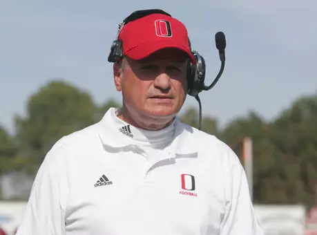 Mavericks Begin Spring Football