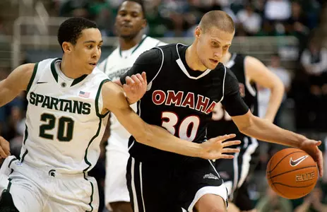 Spartans Run Past UNO, 110-68 - Omaha Athletics