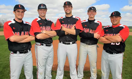 Mavericks Honor Seniors, Host MWSU in Final Homest - Omaha Athletics