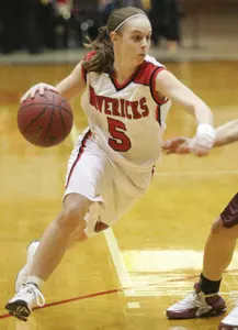 Thies Drops 28 as Mavs Roll, 81-47 - Omaha Athletics
