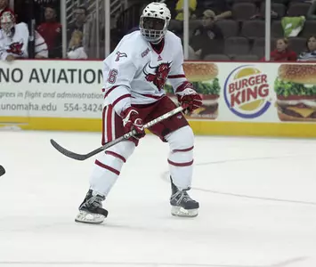 Mavericks Drop Lakers, 3-1 - Omaha Athletics