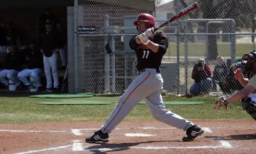 Mavs Fall To Tigers In Series Opener - Omaha Athletics