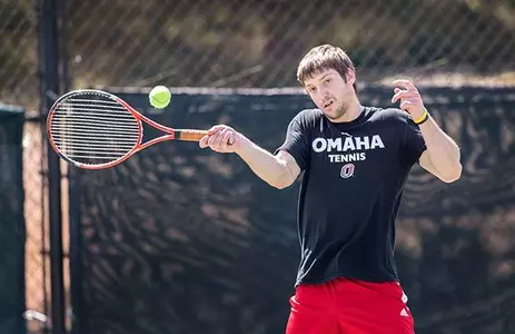 Valparaiso Gets Past Mavericks - Omaha Athletics