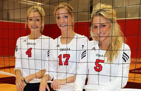 UNO Hosts South Dakota on Senior Night - Omaha Athletics