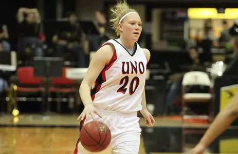 Woodring, Cox Spark Mavericks over College of St. - Omaha Athletics