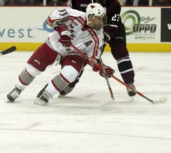 UNO Drops Ferris State, 4-2 - Omaha Athletics
