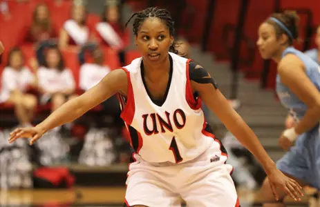 Mavs Face Road Test at Loyola Chicago - Omaha Athletics