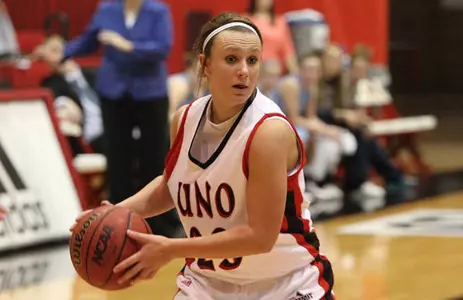 UNO and Northwest Missouri State Renew MIAA Rivalr - Omaha Athletics