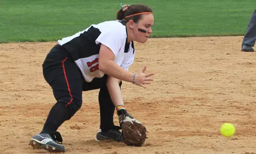 Mavericks Scratch Out Sweep of Lincoln - Omaha Athletics
