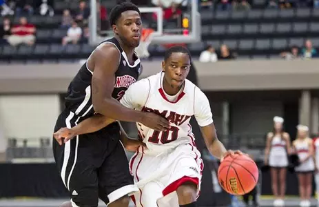 Omaha Set for Tilt at Wisconsin - Omaha Athletics