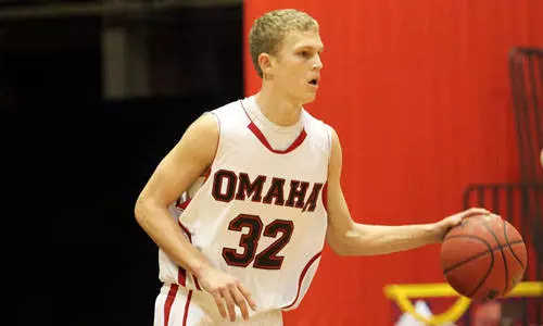 UNO Prepares for Blue Tigers - Omaha Athletics