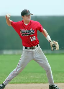 Split Bumps Mavericks to 2nd in NCC - Omaha Athletics