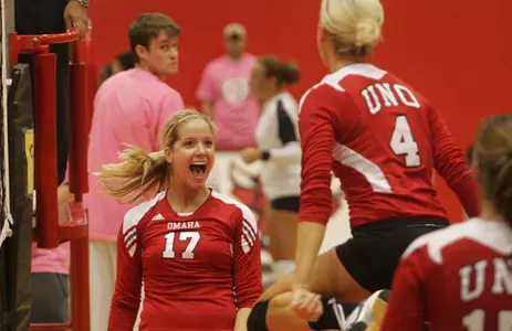 Mavericks Host Spring Volleyball Tournament - Omaha Athletics